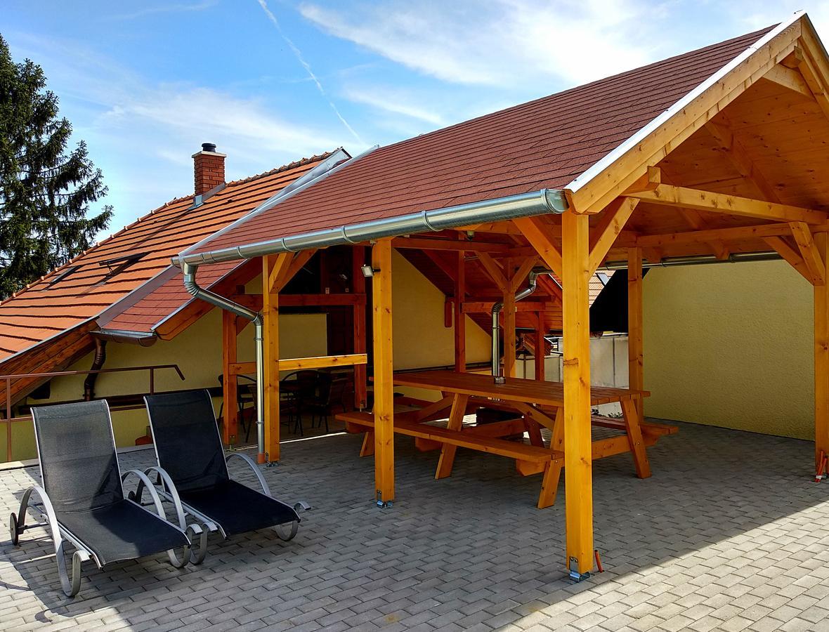 Villa Teleki מראה חיצוני תמונה