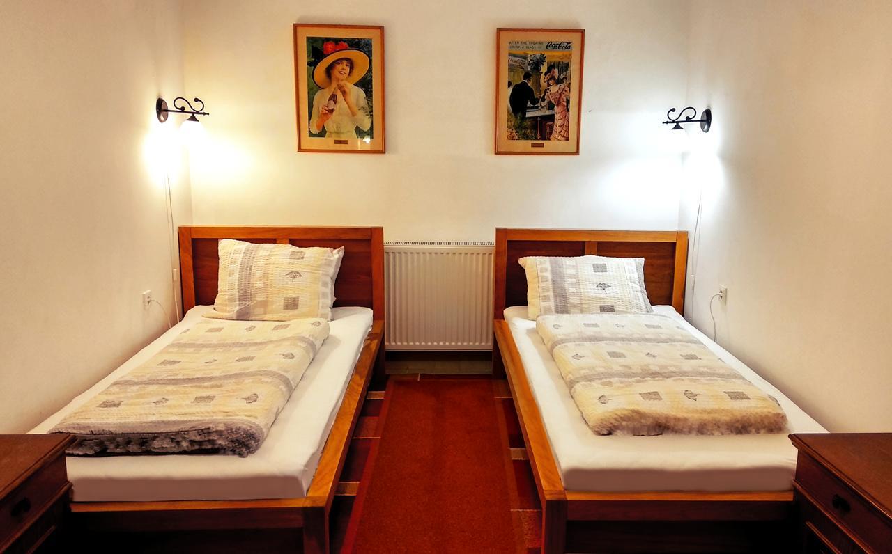 Villa Teleki מראה חיצוני תמונה
