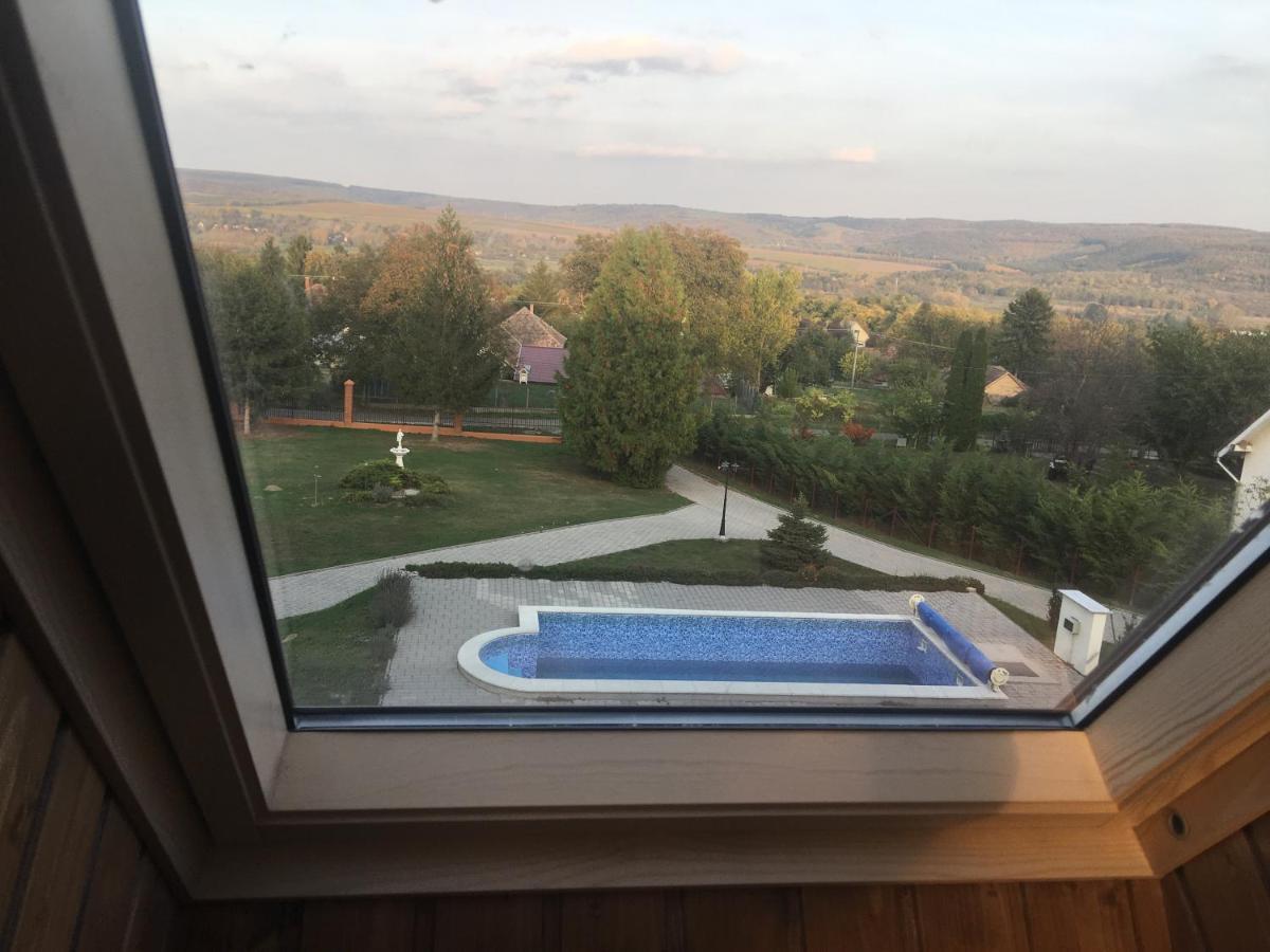 Villa Teleki מראה חיצוני תמונה